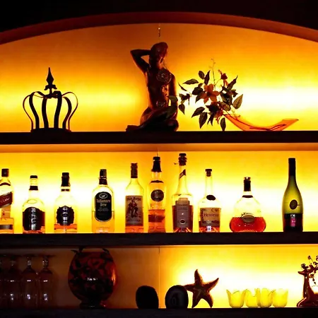 Max Hotel 3*