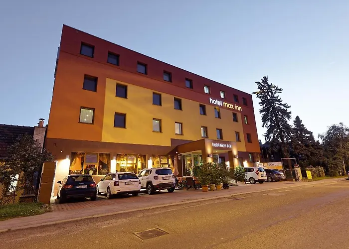 Max Ξενοδοχείο 3*